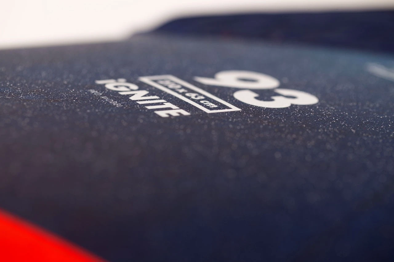 Starboard Windsurf Board IGNITE Carbon Reflex 2024 - 103 Carbon Reflex 4 Starboard Windsurf Board IGNITE Carbon Reflex 2024 - 103 Carbon Reflex – Bild 2